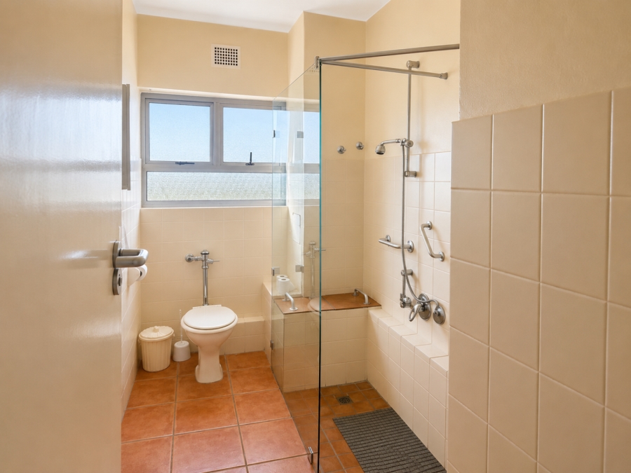1 Bedroom Property for Sale in Mouille Point Western Cape